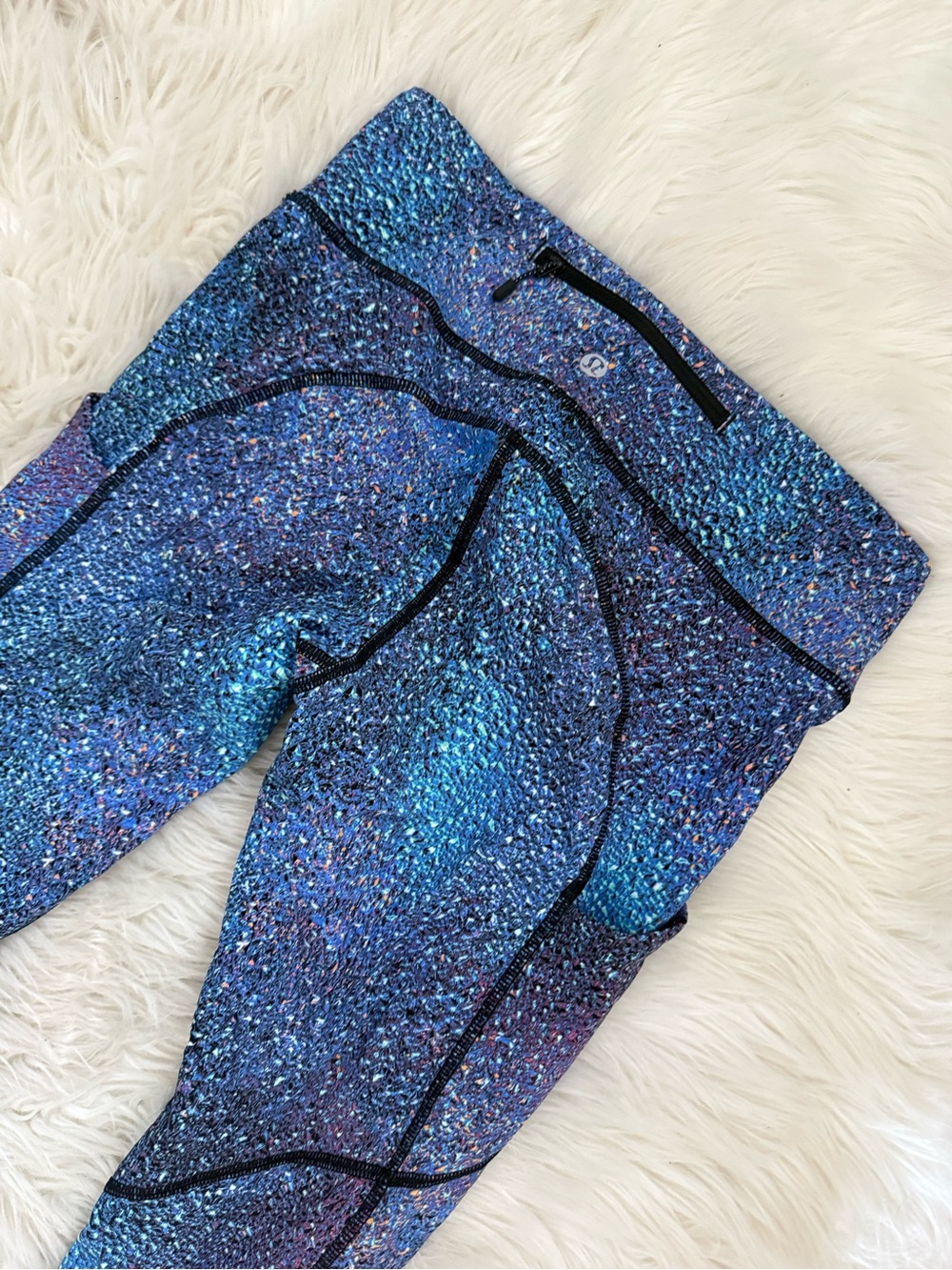 lululemon Galaxy Performance Leggings SZ6